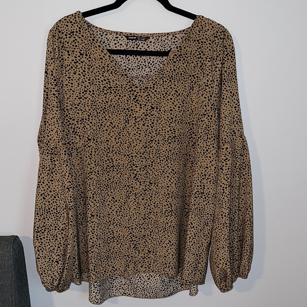 Brown Dalmatian pattern blouse